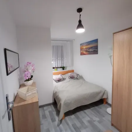 Na Baltyckiej アパート サルビノボ